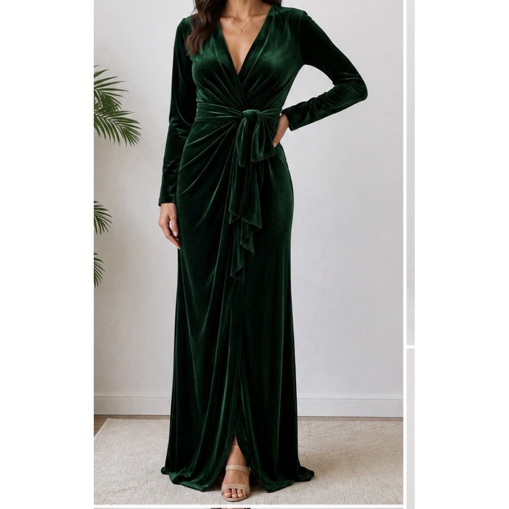 Women's Size 10 Emerald Green Velvet V Neck Style Maxi Dress Holiday Party